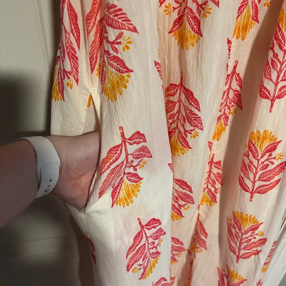 Old Navy Cream Maxi Dress with Pink and Yellow/Orange Leaf Print - Picture 4 of 8